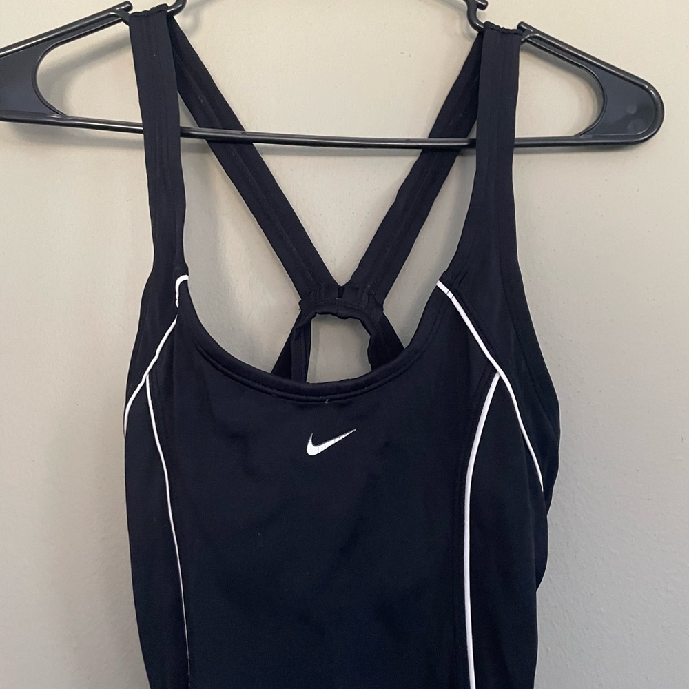 Nike One Piece Swimsuit Size 8
